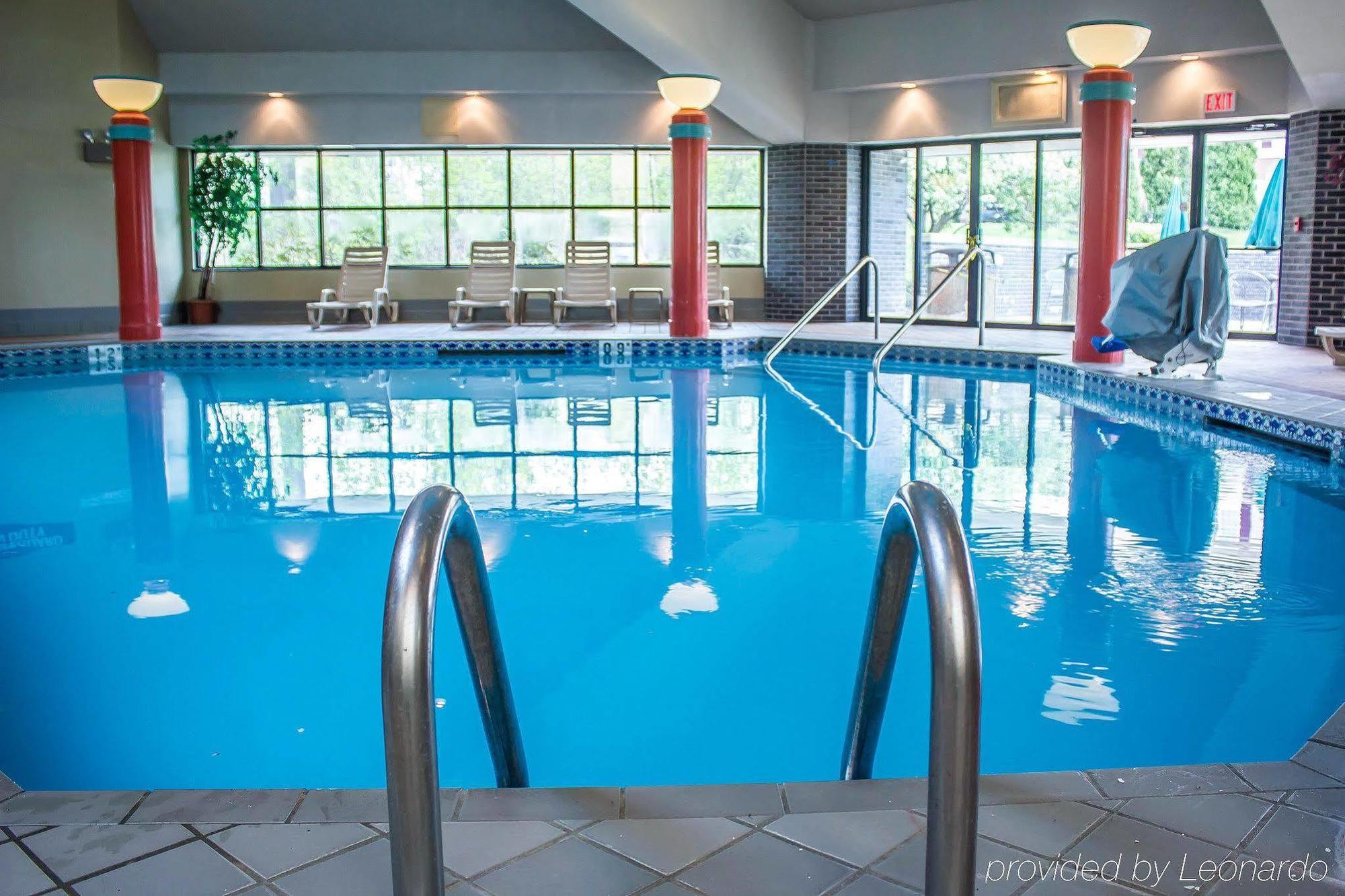 Country Inn & Suites By Radisson, Erie, Pa Kearsarge Exteriér fotografie
